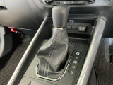 安全・安心な走行のために、納車前にダイハツのクルマを知り尽くしたエキスパートが基本性能に関わる機能や状態を徹底的に点検。消耗部品の交換など法定12ヶ月点検相当の点検・整備を実施しております。