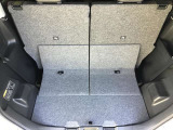 トランクスペースもご覧のとおりそれなりにお荷物乗せることができます。日常の生活はもちろんの事、アウトドアにもぴったりですね☆