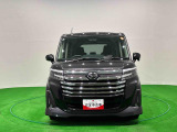 煌くメッキフロントグリルとスポーティーさが際立つ洗練されたスタイル。トールカスタムが入荷致しました