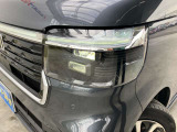 ☆LEDヘッドライト!クールな白い輝きはナイトシーンで存在感を強烈にアピール!夜間の前方視界をしっかり確保します!夜のドライブの安全性が大きく向上します!長寿命で省電力という点でも優れています☆
