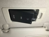 ETCが装着されています。再セットアップ後高速道路の料金所をノンストップで通過できて大変便利です。