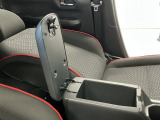リーズナブル料金で、納車後から切れ目なく一般保証が延長される人気のオプションとなります。初登録月から3年又は累計走行距離6万キロ経過後から5年10万キロまで一般保証に準じて保証いたします。
