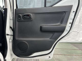 4人乗り 33000キロ CDチューナー キーレス ドラレコ ETC  盗難防止装置 ABS エアバッグ エアコン パワステ パワーウインドー
