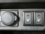 寒い冬でもぽかぽかあたたかいシートヒーターは前席に装備★