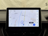 ディスプレイオーディオを装備。スマホとクルマをつなぐことで、これまでのナビに加えて、いろんなサービスが楽しめます。