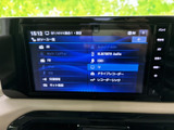 ラジオやBluetooth Audio、Apple CarPlayなど、選べる音源が一覧で表示されます。使いたい項目を画面から探しやすく、日々の移動中も音楽や情報を楽しめます。
