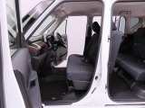 お車を購入される際はご不明な点や不安な点もあるかと思いますが、困ったらお気軽にご相談下さい! 0566-71-1630 までお電話頂ければ当店のスタッフがじっくりお話を聞かせて頂きます!