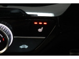 シートヒーター装備付き車!!座席に埋め込まれた電熱線によりシートを暖めることが出来る装備で、温められたシートは、寒い冬には最適です!!