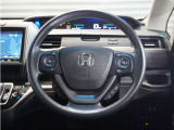 ◆ハンドル全体◆各種スイッチがハンドルから手を放さず操作できるので運転中でも楽に操作できます。