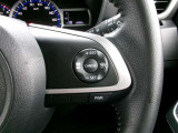 クルーズコントロールで一定速度をキープできます。運転の疲労も軽減してくれ、燃費節約にも役立ちます。ロングドライブの頼もしい味方ですね。