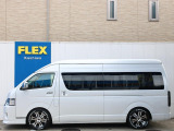 メーカーオプション パワースライドドア完備!!