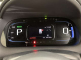 見やすさと先進性を両立したデジタルメーター