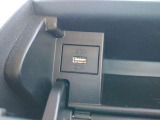USBソケットが付いています。