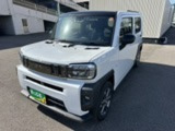 お車で来られる際は松茂吉野線です。電車でこられる際は最寄り駅は板野駅です。駅にはスタッフがお迎えに上がりますので是非見に来てください!
