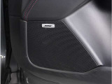 【BOSEサウンド】BOSE社との共同開発により室内空間に最適な音響チューニングを施し、クリアで臨場感のあるダイナミックサウンドをお楽しみいただけます。