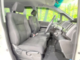 運転席シート廻りは使用感も少なく、良好な状態となっています。丁寧に使われていたことがよくわかりますね。