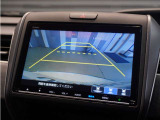 ◆バックカメラ◆リバースにするだけで映ります、後方の安全確認や、狭い駐車場での車庫入れ、雨の日や夜間など視界の悪い時に便利です!安全にバックする為には欠かせない装備です。