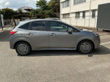 コンパクトなボディーなのでお車を初めてご購入される方でも安心してお乗りいただけます。