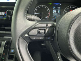 ステアリングスイッチ装備!運転しながら手元でオーディオの操作などができます。