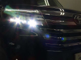 高輝度で点灯速度が速く、しかも消費電力の少ないLEDヘッドライトが装備されています!LEDの明るい光が走行中の視界の確保をサポートして、夜のドライブがより楽しく安全に運転できます♪