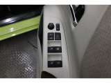 スイッチ類もきれいに。車内もボディも隅々までクリーニング。