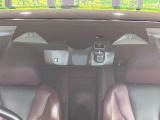 【アイサイトVer3】前方の車両等を検知し、衝突しそうな時は警報で注意を促し、ブレーキを踏む力をサポート。ブレーキを踏めなかった場合は衝突被害軽減ブレーキが作動、衝突回避をサポートします。