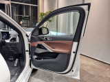 BMWプレミアムセレクション館林では、高年式低走行モデルからMモデル、年式が経ちなかなかディーラーでは見かけないモデルまで幅広いラインナップで認定中古車を取り扱っております。品質に自信があります。