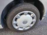 純正ホイルカバー タイヤサイズ 155/65R14(リヤ左タイヤ)