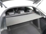 ◆トノカバー装備◆荷室を覆い保護してくれるカバーを装備!。プライバシー保護にも役立ちます。
