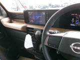 操作しやすい運転席廻り!操作パネルも使いやすい!!ドライブが楽しくなりますっ