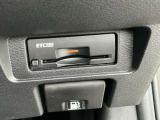 ETC装着。高速道路や有料道路など、通行券の受け取りや料金の支払いで一旦停車することなくスムーズに料金所を通過できます!