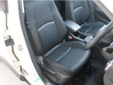 【運転席】しっかりとしたシートで長時間運転でも疲れづらいです★