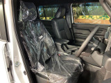 運転席シート廻りは使用感も少なく、良好な状態となっています。丁寧に使われていたことがよくわかりますね。