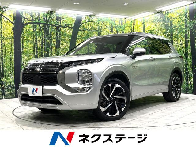 アウトランダー PHEV 2.4 P 4WD