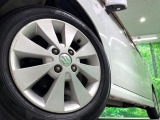【純正14インチアルミホイール】外観にマッチした純正アルミホイールを装着しております。各種社外アルミホイールや、スタッドレスタイヤも取扱いしております。是非ご相談ください♪