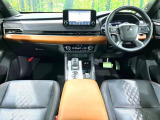 アウトランダー PHEV 2.4 P 4WD 