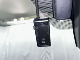 ドライブレコーダー装着車両です