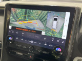 【パノラミックビューモニター】専用のカメラにより、上から見下ろしたような視点で360度クルマの周囲を確認することができます☆死角部分も確認しやすく、狭い場所での切り返しや駐車もスムーズに行えます。
