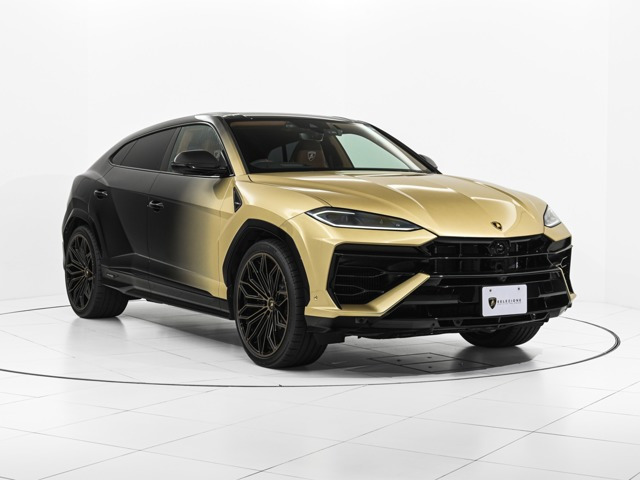 ウルス SE 4WD