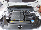 2000cc、直列4気筒DOHC16バルブICディーゼルターボエンジン