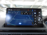 【Honda CONNECTディスプレー】9インチワイドナビディスプレーを装備しております。リアワイドカメラ・Bluetooth(R)・USB・ナビ連動ETC2.0付きです。