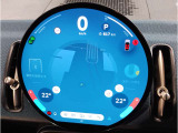 MINIのメーターパネルは円をコンセプトにデザインされております。おしゃれで愛嬌のあるMINI独自のデザインに惹かれる方は数多くいらっしゃいます。