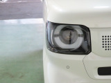 LEDヘッドライトは、点灯の瞬間から光量を発揮し、突然暗くなるトンネルなどでの安定感を高めます。