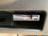 ETC車載器が装備されています。