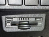 ETC車載器付きです。高速道路の料金所もスムーズに通過できます。