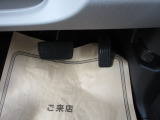 ペダルなどの汚れやすいところも、すみずみまでお掃除済み!