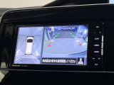 駐車時に周りの様子が見えるアラウンドビューモニター付きですので駐車時も安心ですよ!