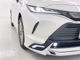 フォグランプ装着車です。暗い夜道の車両前方を明るく照らします