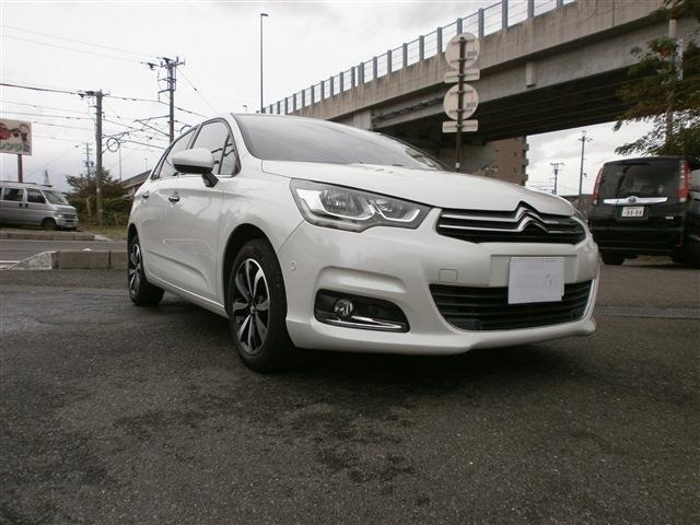 C4 シャイン ブルーHDi ディーゼル 