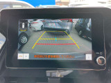 バックカメラです!ナビゲーションにこのように映ります。見えずらい真後ろもこれで安心ですよ!